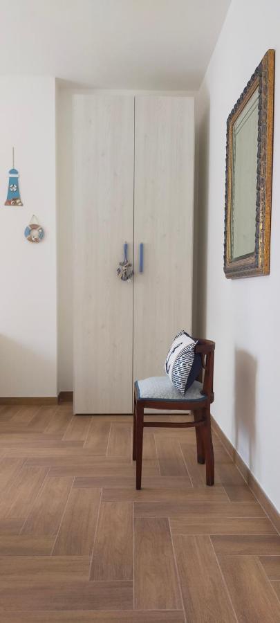 レポラーノ Casa Vacanze Nonna Titinaヴィラ エクステリア 写真